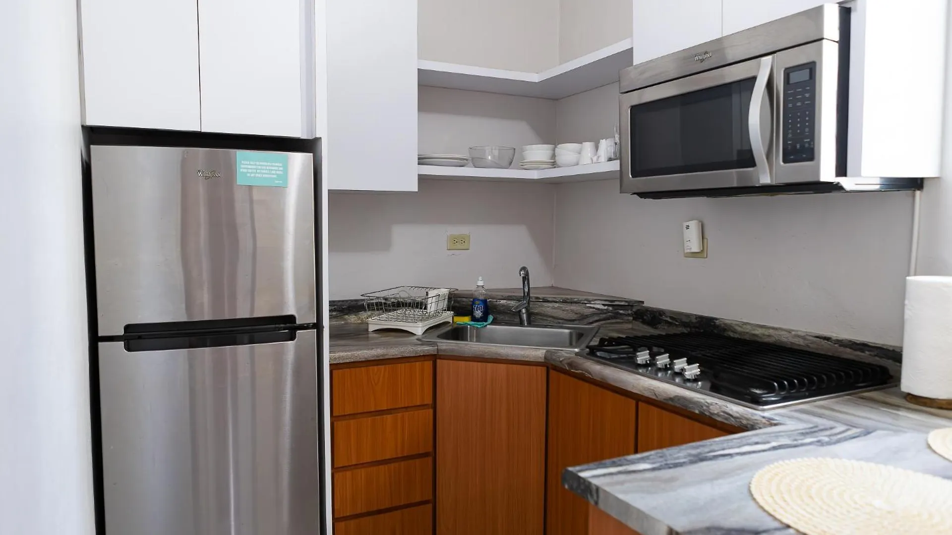 סן חואן 102-Charming Renovated Apartment In The City Near The Beach With Free Parking סן חואן